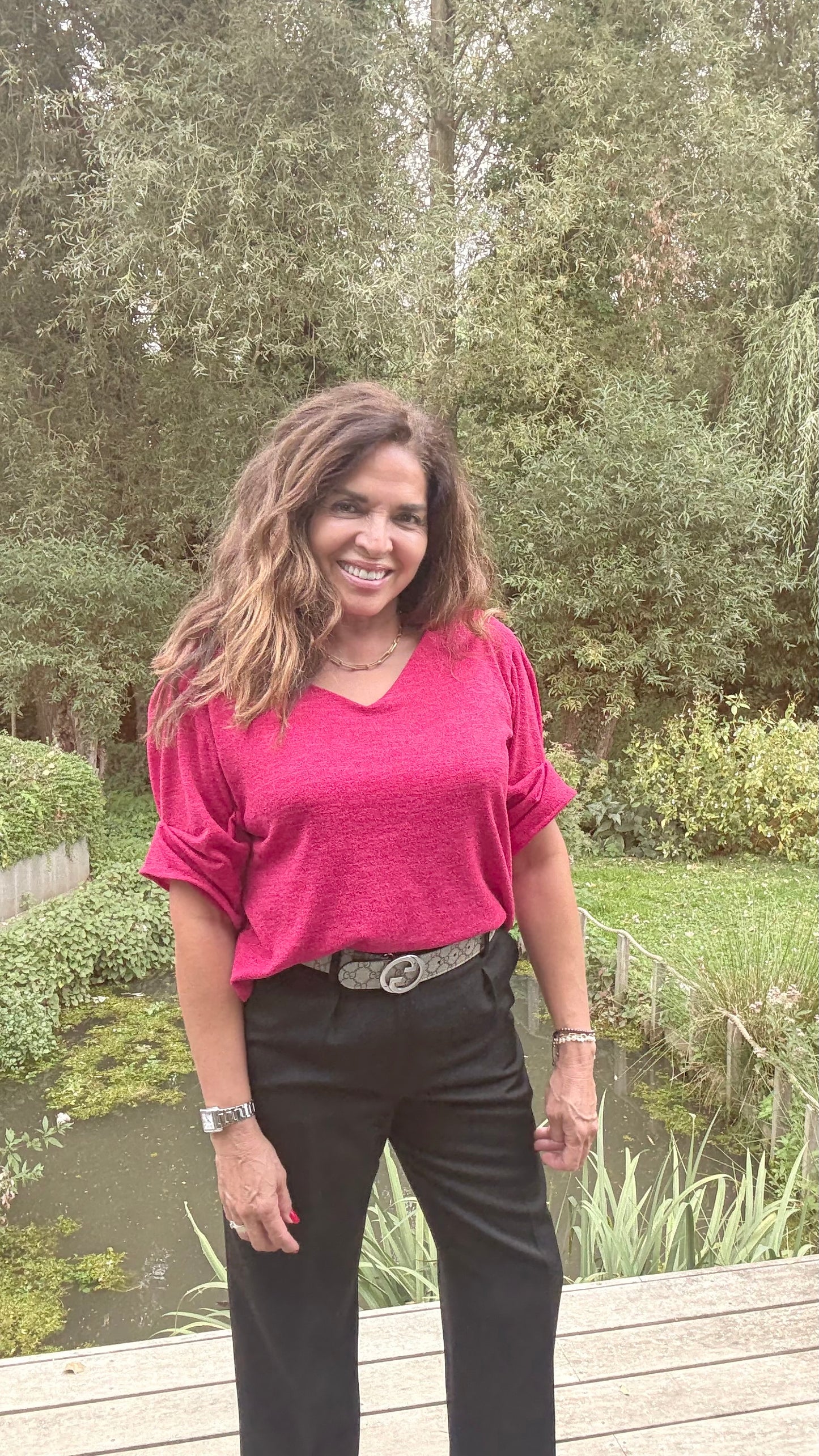GG125 Magenta Blouse met Textuur en Geplooide Driekwartmouwen