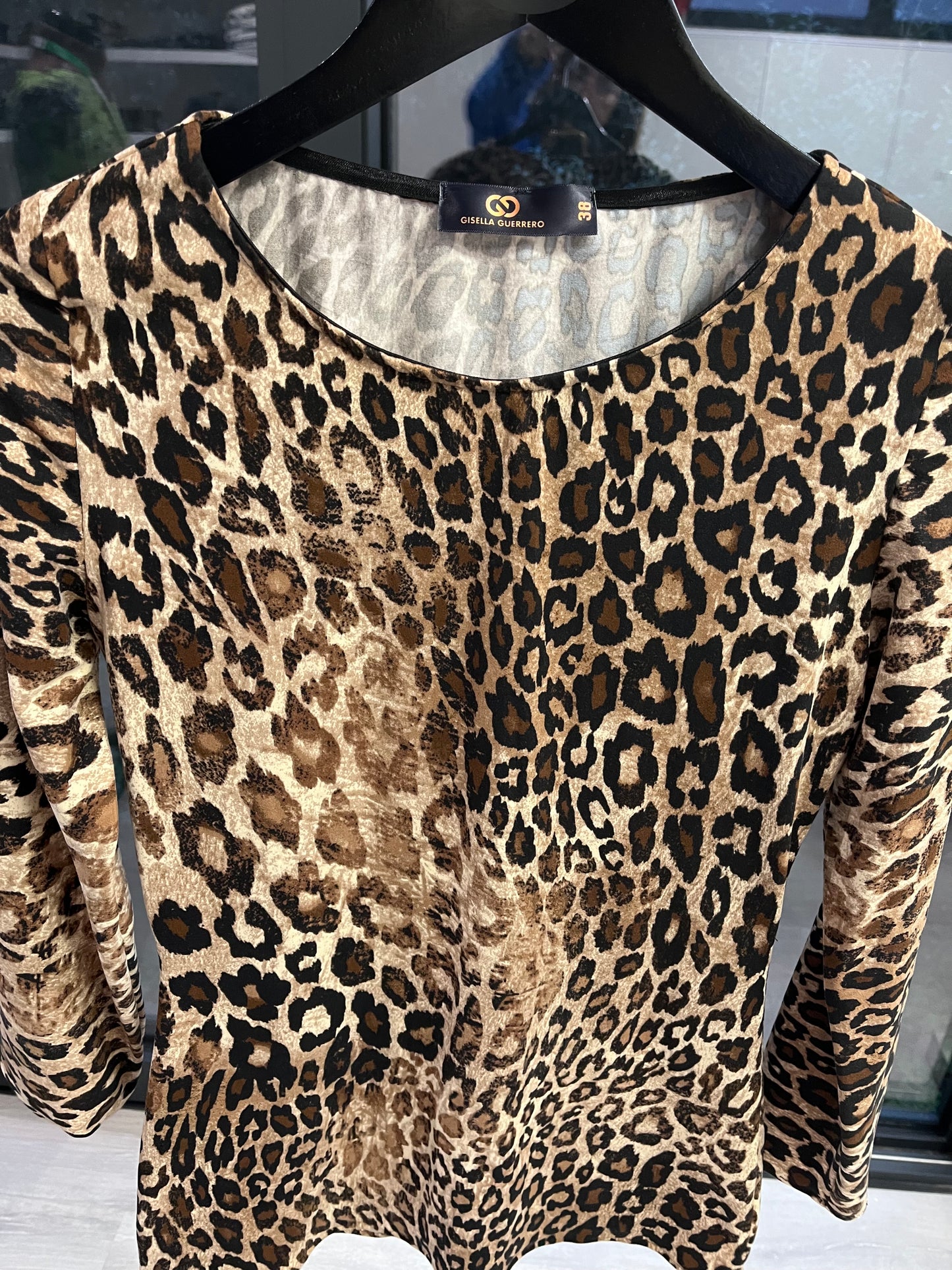 GG074 Animal Print Blouse
