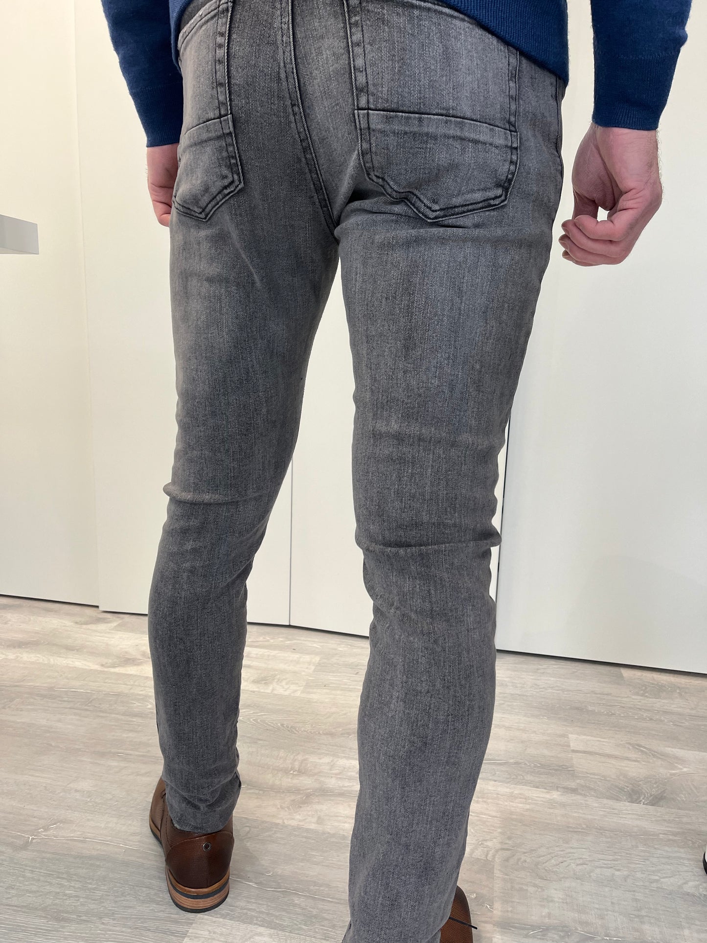 GG028: Gray Denim Jeans